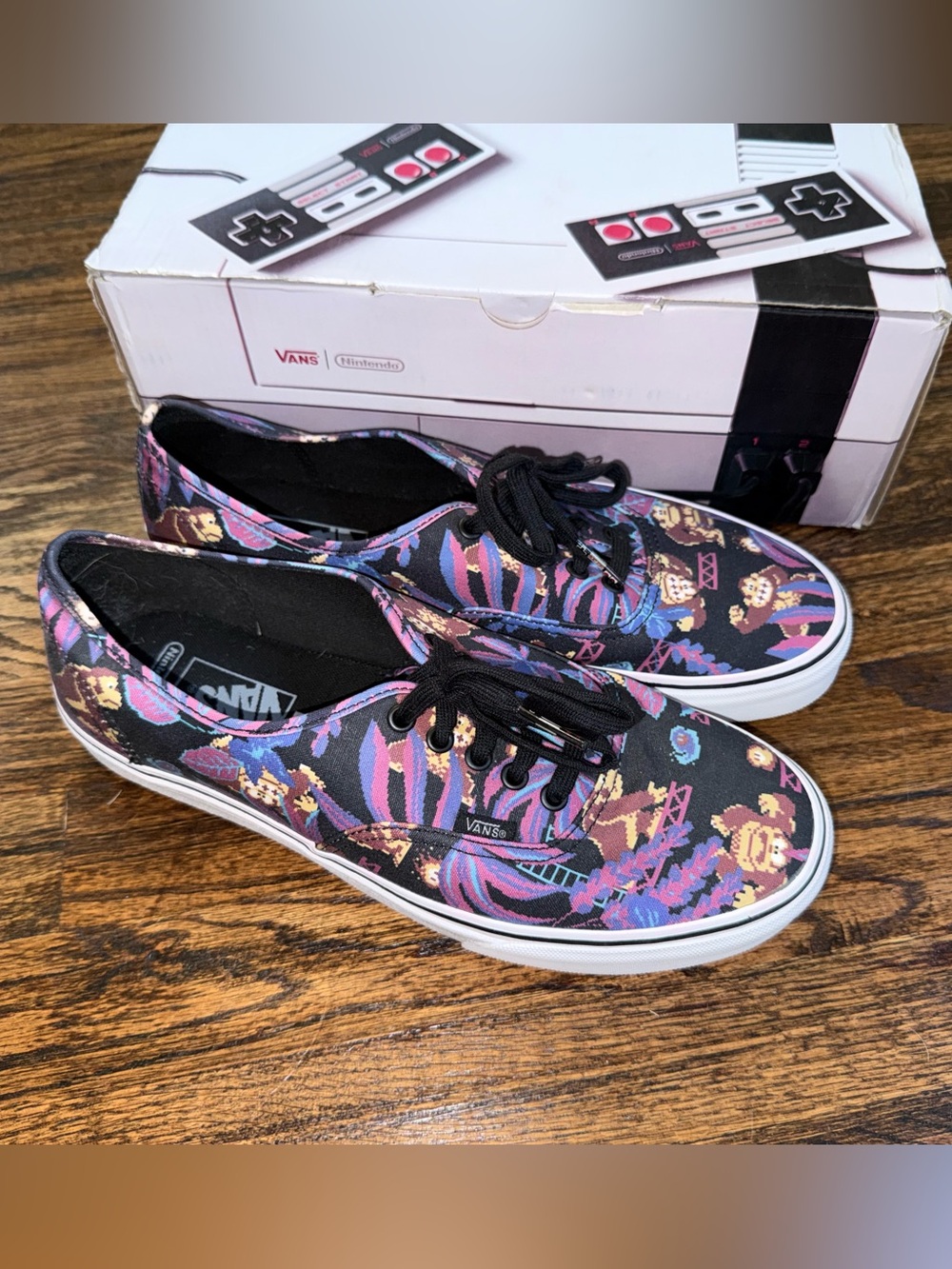 Nintendo x Vans Authentic “Donkey Kong” Size 11